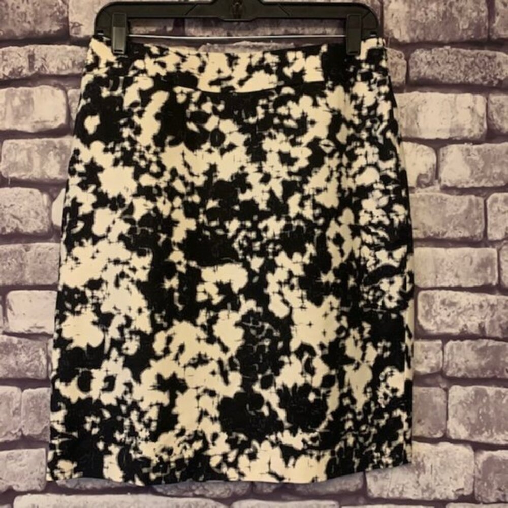 Halogen Black & White Skirt Size 6